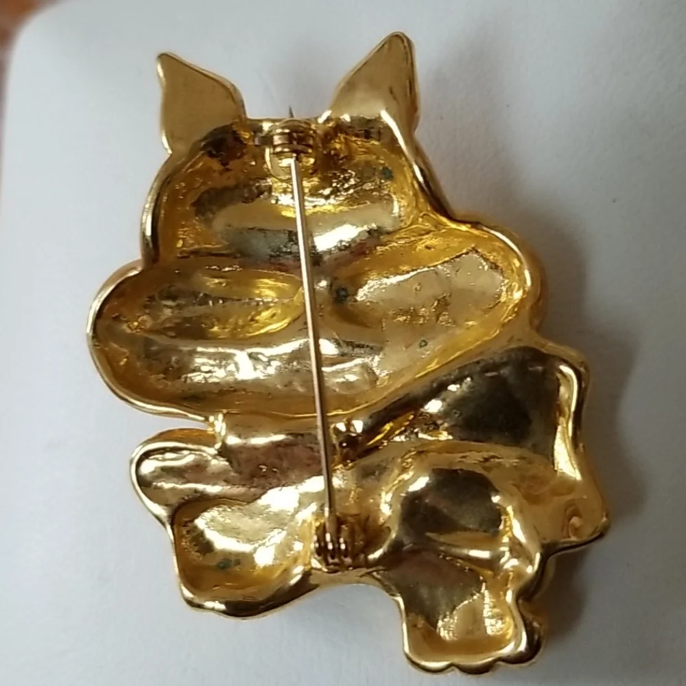 Vintage Smiling Cat with Bow Goldtone Pin Brooch